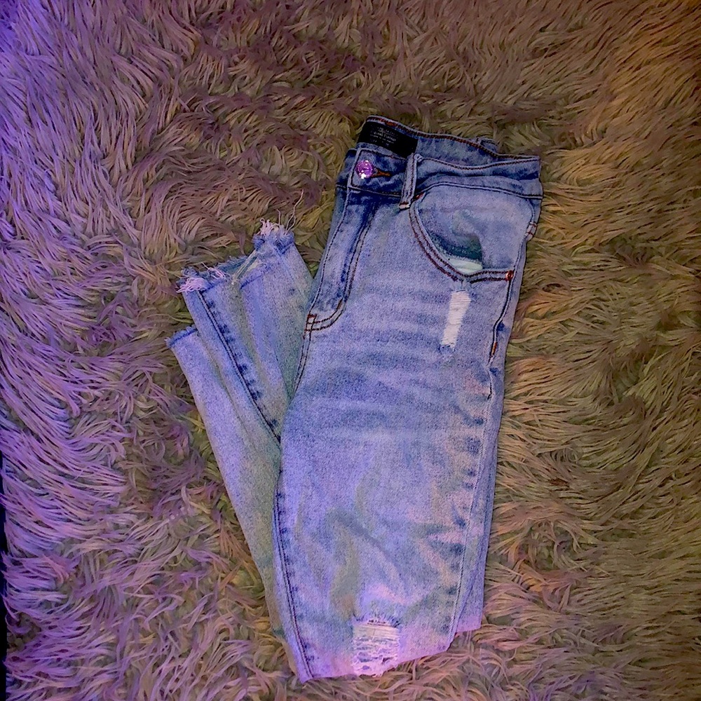 cute blue jeans!